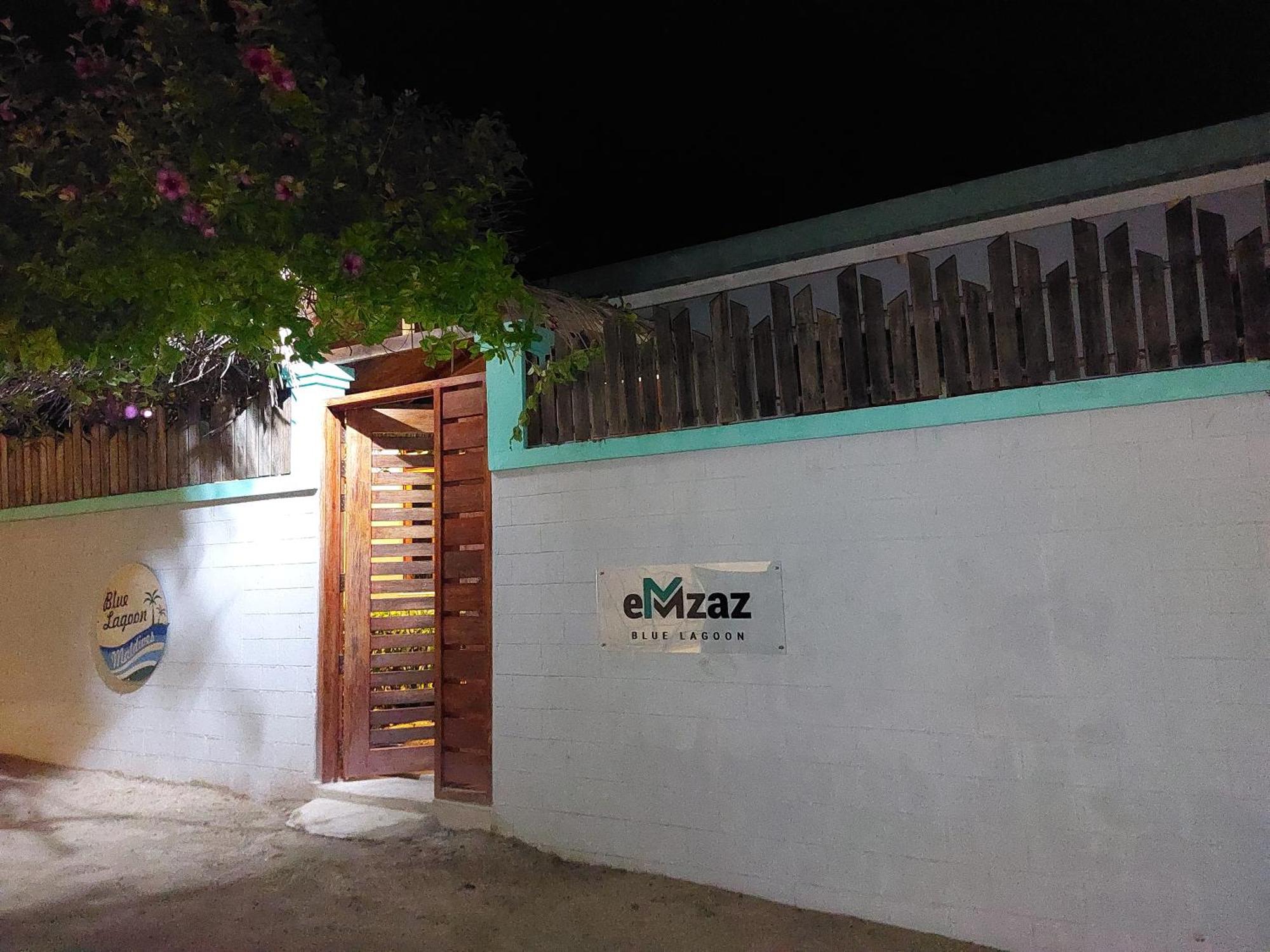 Emzaz Blue Lagoon Ugoofaaru Ngoại thất bức ảnh