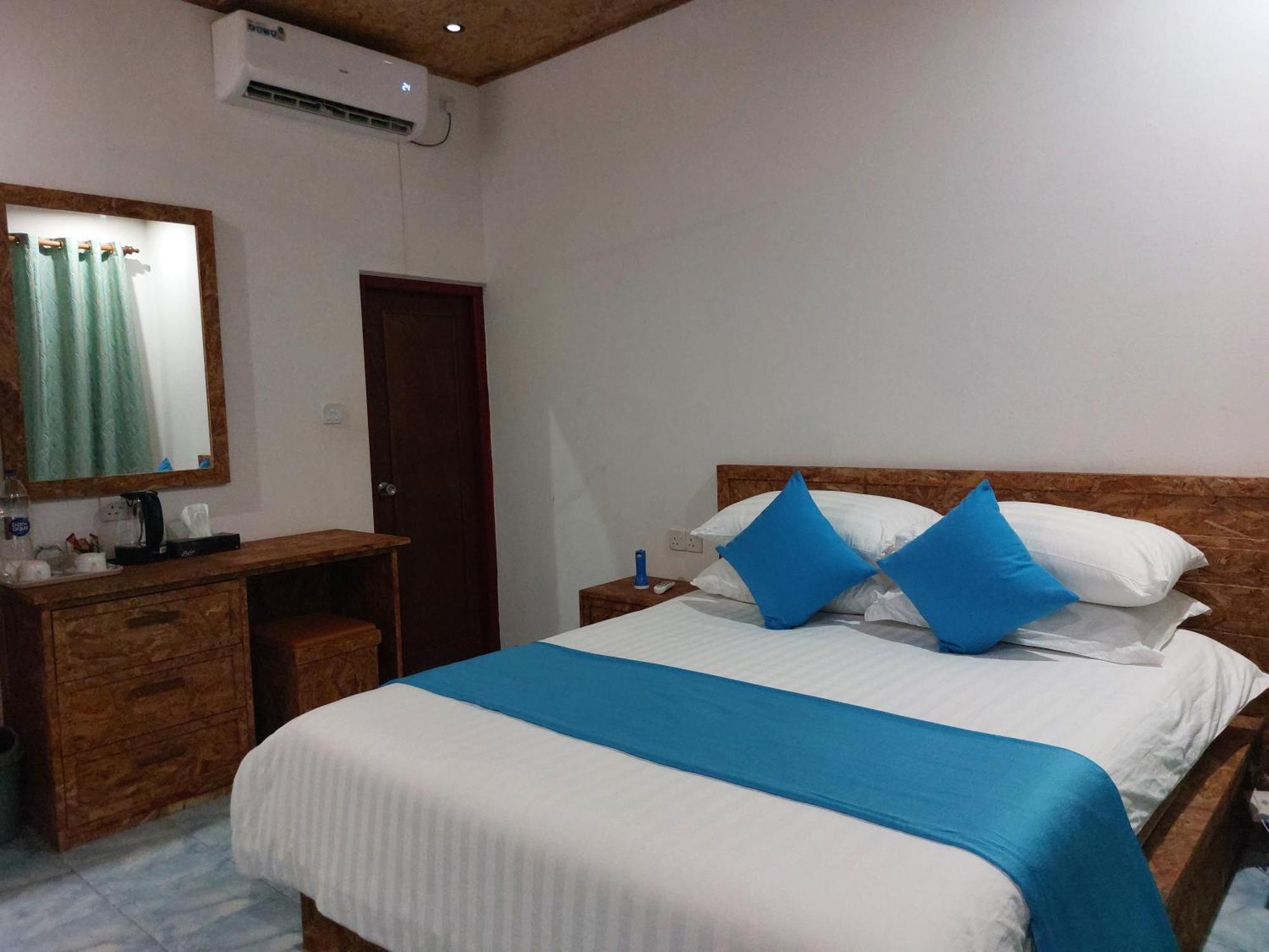 Emzaz Blue Lagoon Ugoofaaru Ngoại thất bức ảnh