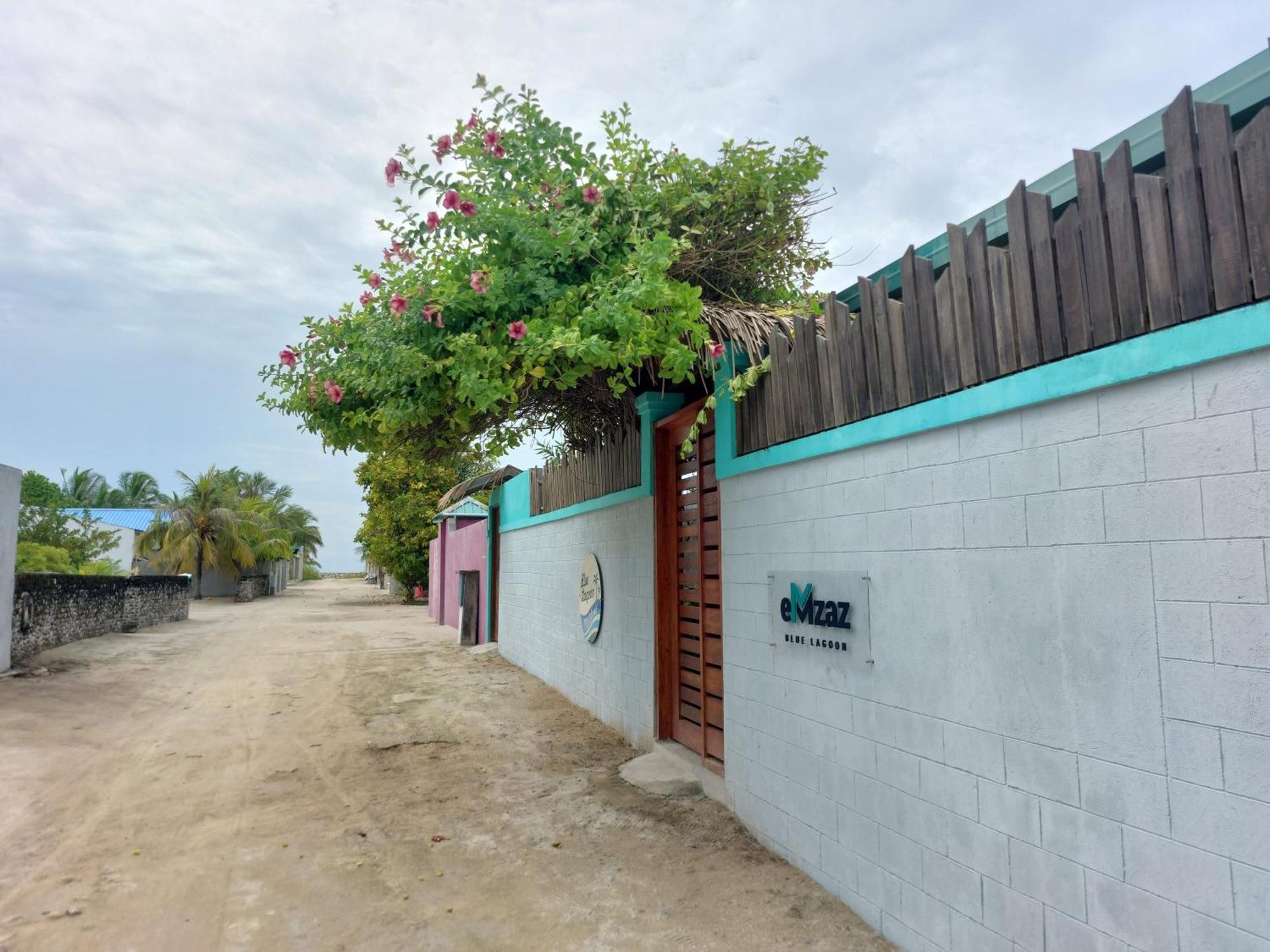 Emzaz Blue Lagoon Ugoofaaru Ngoại thất bức ảnh